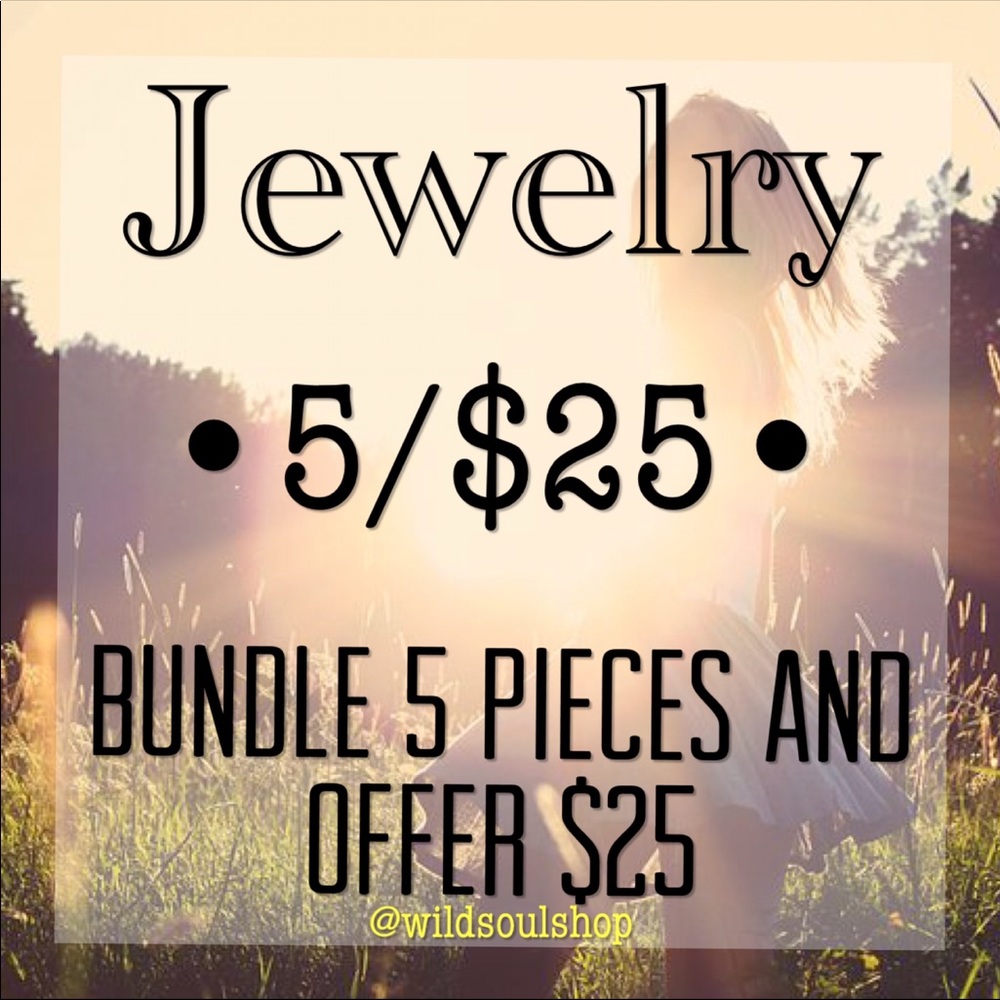 🌻 5$25 🌻 Gold Tiered Boho Layered Necklace - Picture 7 of 7